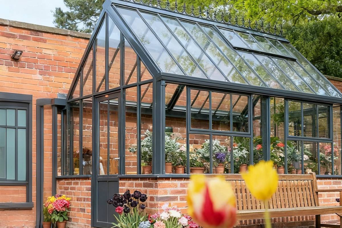 glass greenhouse, tempered glass greenhouse, metal greenhouse